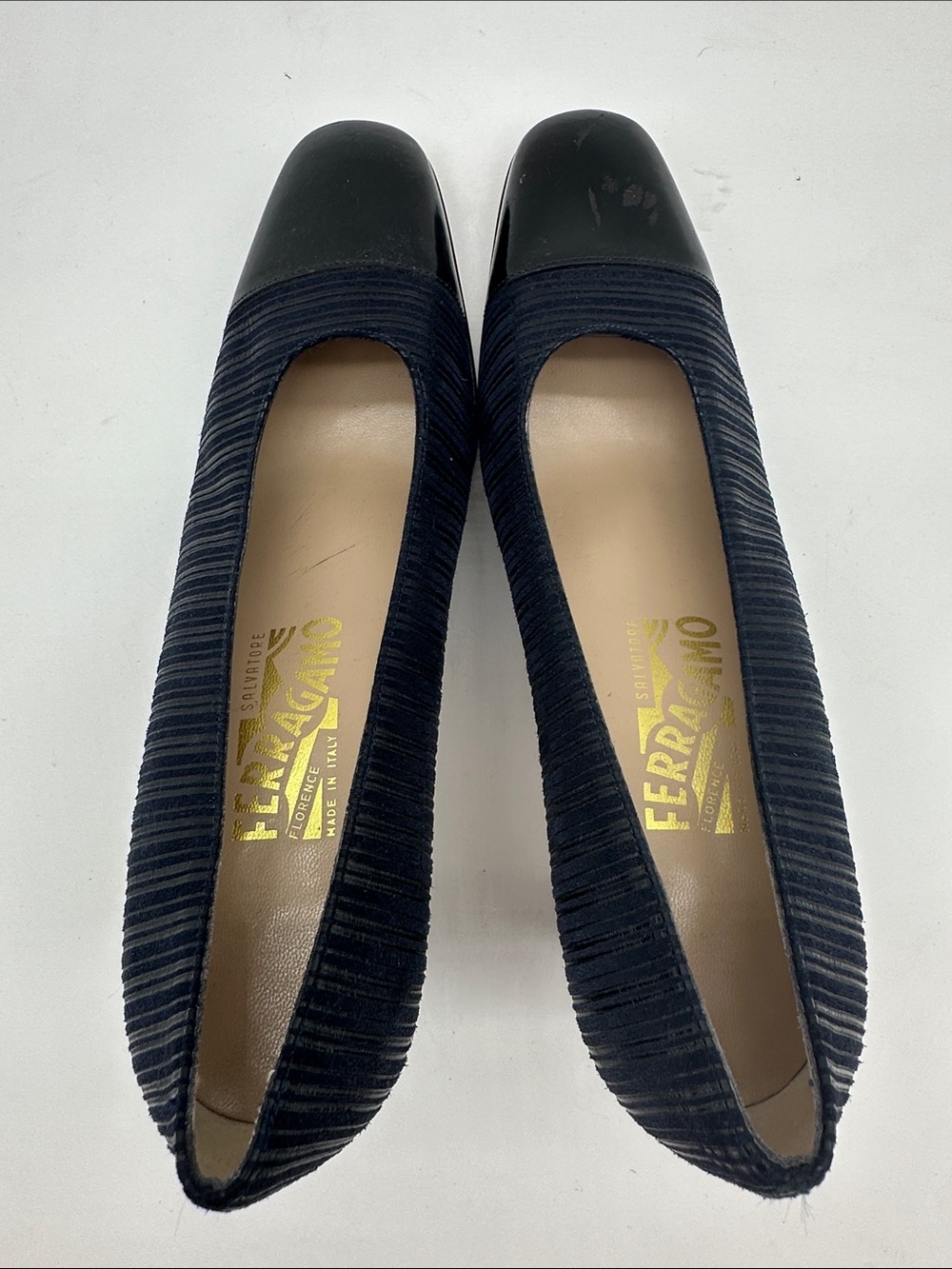 Salvatore Ferragamo Navy Striped Pumps with Black Cap Toe - Picture 5 of 10